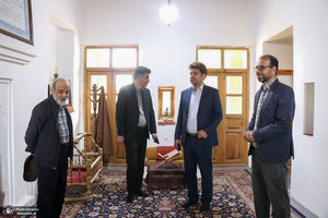 بازدید مدیر عامل ایسنا از بیت و زادگاه امام در خمین