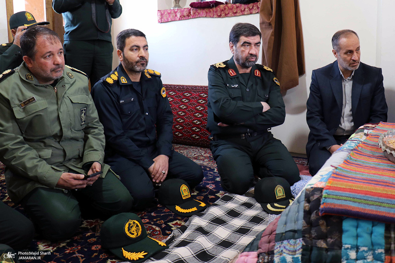 حضور جانشین فرمانده کل انتظامی کشور در  بیت و زادگاه امام خمینی
