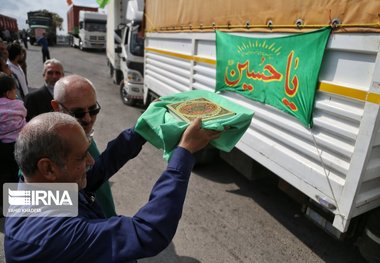 تجهیزات برپایی موکب ۱۴ استان در عراق از مرز مهران خارج می شود