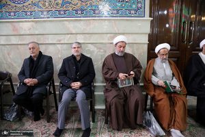 تشییع پیکر آیت الله نمازی در قم