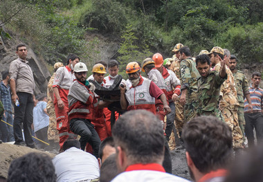 مستمری خانواده های جانباختگان حادثه معدن آزادشهر از فردا برقرار می شود