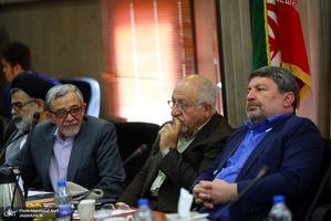 جلسه هیات امنا و برخی از کمیته های موسسه همیاران نازی آباد