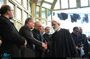 مراسم وداع با پیکر آیت الله هاشمی رفسنجانی(ره) در حسینیه جماران