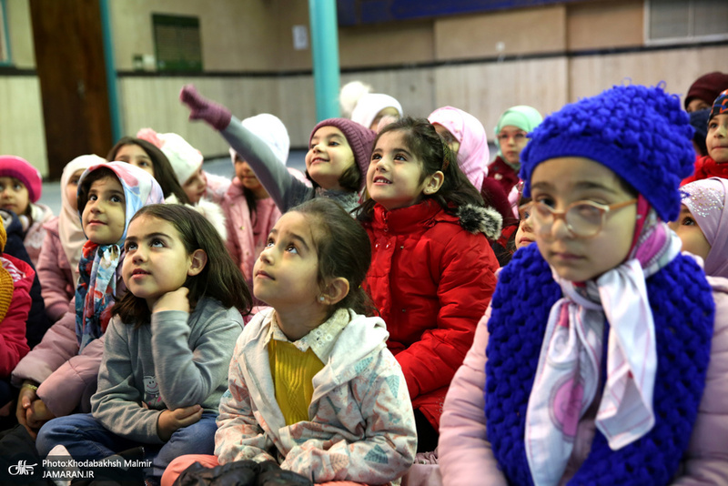 بازدید مهدکودک شهرک والفجر از بیت و حسینیه جماران