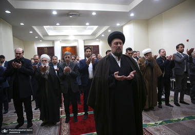 دیدار رئیس، مدیران و کارکنان ستاد اجرایی فرمان امام (ره) با سید حسن خمینی