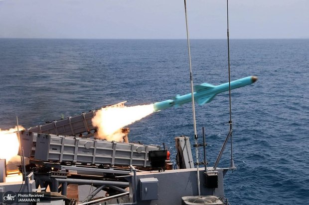 پایان رزمایش موشکی اقتدار پایدار ۱۴۰۴ نیروی دریایی ارتش + گزارش تصویری