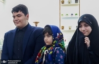دیدار پزشکیان با خانواده شهدای خدمت (5)