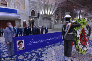 تجدید میثاق رئیس و مدیران بنیاد مستضعفان با آرمان های امام خمینی(س)