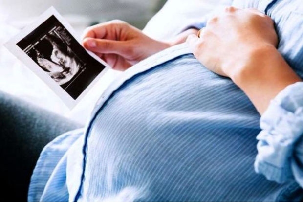 مادران در سه ماه اول و سوم بارداری روزه نگیرند