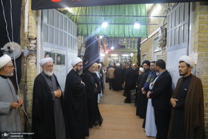 مراسم چهلمین روز تدفین رهبر شهید در دفتر آیت الله العظمی سیستانی در قم