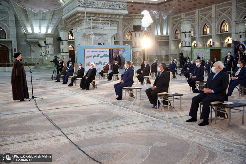 تجدید میثاق رئیس جمهور و اعضای هیأت دولت با آرمان‌های حضرت امام(س)