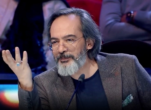 «کارن همایونفر» چهره هنر انقلاب در سال ۱۴۰۳ شد