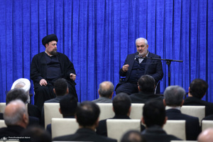 دیدار وزیر و کارکنان وزارت نیرو با سید حسن خمینی