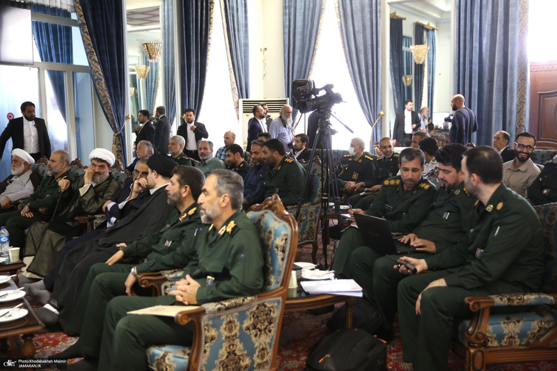 دیدار مسئولان قرارگاه فهمیده با سید حسن خمینی