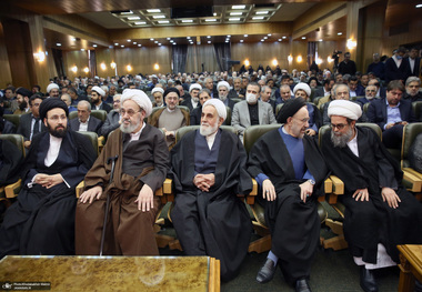 مراسم چهلمین روز درگذشت آیت الله موسوی بجنوردی در دائره المعارف بزرگ اسلامی - 2