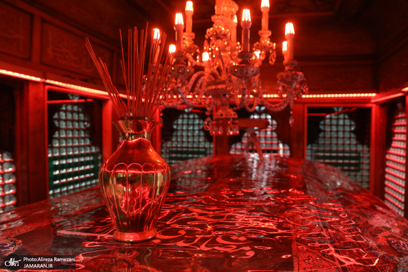 غباروبی ضریح مطهر حضرت عبدالعظیم حسنی (ع) و امام زاده حمزه (ع)