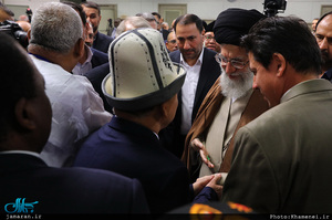  دیدار شرکت‌کنندگان در سیزدهمین کنفرانس اتحادیه بین‌المجالس سازمان همکاری اسلامی با رهبر معظم انقلاب