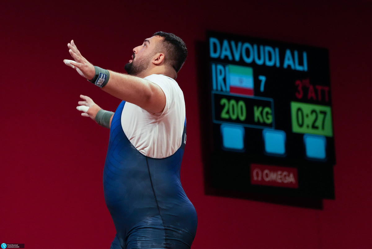 جایگاه هفتم و سی‌ام مردان و زنان وزنه بردار ایران در قهرمانی جهان 