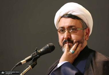 We must pursue genuine thought of Imam Khomeini on women issues: Dr. Komsari