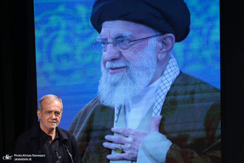سومین آیین گرامیداشت «امینِ ایران» به یاد رهبر حکیم انقلاب و خانواده شهیدشان