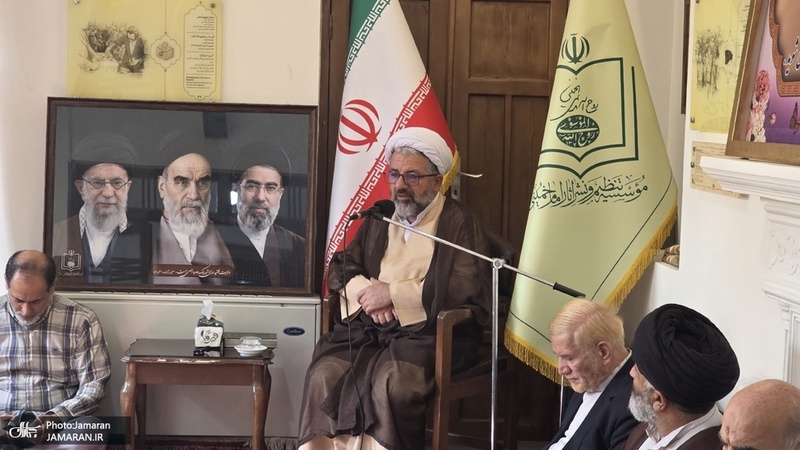 نهمین نشست بازخوانی خاطرات امام خمینی(س) و انقلاب اسلامی  / حجت الاسلام ملکا