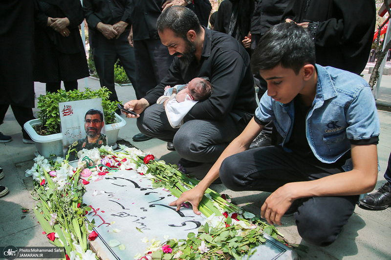 گلزار شهدای جنگ تحمیلی ۱۲روزه در بهشت زهرا (س)