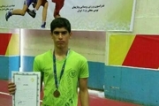 دانش آموز البرزی در مسابقات کشوری کشتی روستایی حائز مدال برنز شد