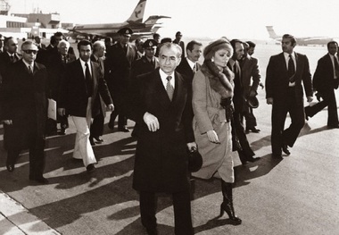 Shah's escape marked turning point in revolution victory under Imam Khomeini's wise leadership