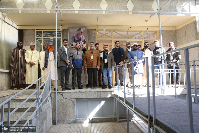 محفل انس با قرآن کریم در حسینیه جماران