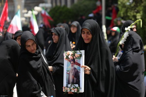 مراسم وداع با رهبر شهید انقلاب در مصلی تهران