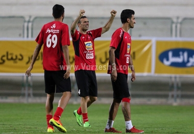 سید جلال حسینی به بازی با الهلال می رسد ؟ + عکس