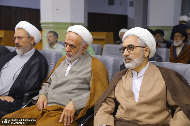 ‪نشست علمی با موضوع  آثار تقیه مداراتی در حج از منظر امام خمینی (ره) (21)