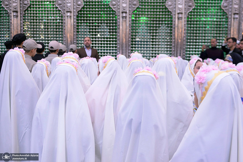 مراسم جشن تکلیف فرزندان کارکنان معاونت آماد و پشتیبانی سپاه در حرم مطهر امام خمینی(س)