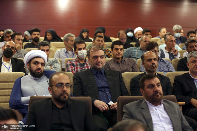 دیدار رئیس و کارکنان موسسه‎ تنظیم و نشر آثار امام خمینی با سید حسن خمینی