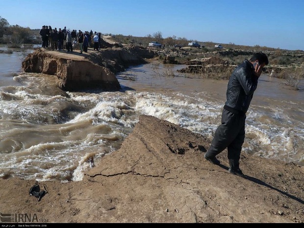 سیل بندهای دشت آزادگان با افزایش دبی رودخانه مقاومت نمی کنند