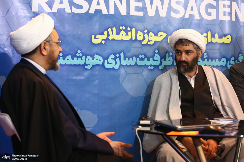 حضور حجت الاسلام و المسلمین علی کمساری در بیست‌ و چهارمین نمایشگاه رسانه‌های ایران