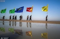 پیاده‌روی زائران اربعین از راس البیشه به مقصد کربلا (5)