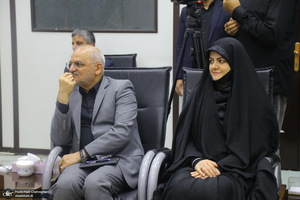 سفر رئیس جمهوری به قم و دیدار با مراجع و علما -1