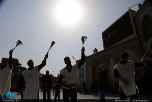 عزاداری ظهر عاشورا در حرم مطهر حضرت فاطمه معصومه(س)