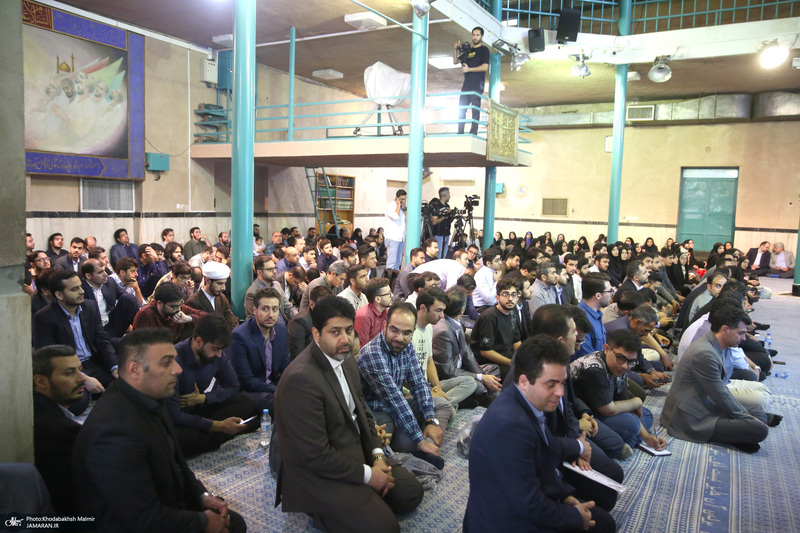 تجدید میثاق جمعی از نخبگان با آرمان های امام خمینی (س)
