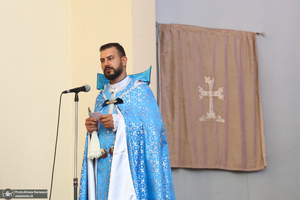 مراسم بزرگداشت امام خمینی(س) در کلیسای «سرکیس مقدس»