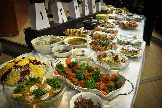 جشنواره غذاهای سنتی در اشنویه برگزار شد