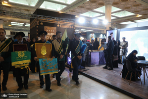 غرفه موسسه تنظیم و نشر آثار امام خمینی (س) در سی و دومین نمایشگاه بین المللی قرآن کریم-2