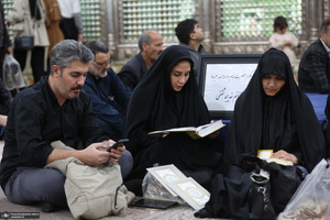 مراسم شب بیست و یکم ماه رمضان در حرم حضرت امام خمینی (س)