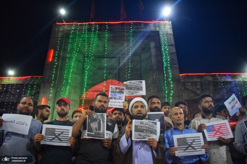 محکومیت حمله وحشیانه صهیونیست‌ها به ایران توسط مردم کشمیر