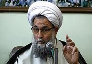 امام جمعه بناب: مسئولان در حفاظت از نظام اسلامی وظیفه سنگینی دارند