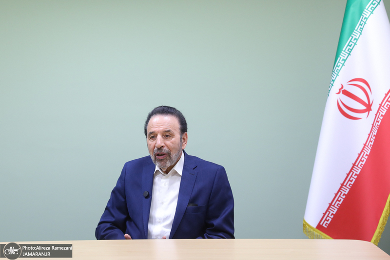 بازدید محمود واعظی از موسسه مطبوعاتی جماران