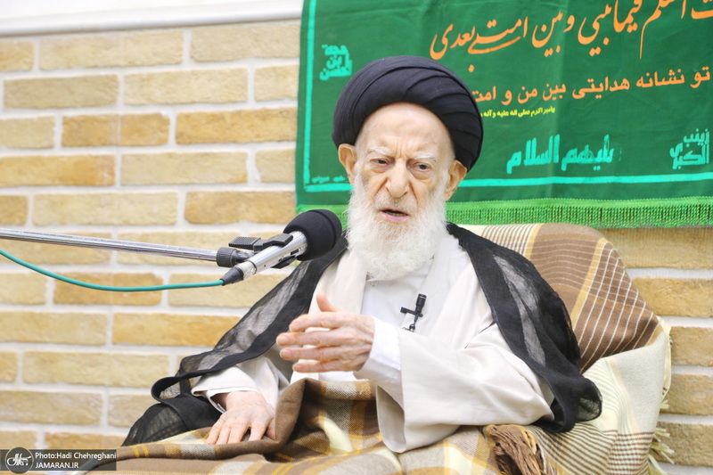 مراسم جشن عید غدیر و عمامه‌گذاری طلاب در بیت مراجع  تقلید و علما