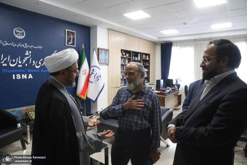 بازدید رییس موسسه تنظیم و نشر آثار امام خمینی (ره) از خبرگزاری ایسنا
