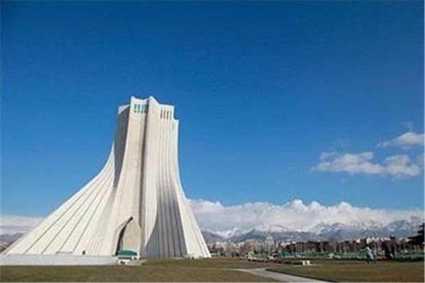 فردا تهران دو درجه خنک‌تر می‌ شود